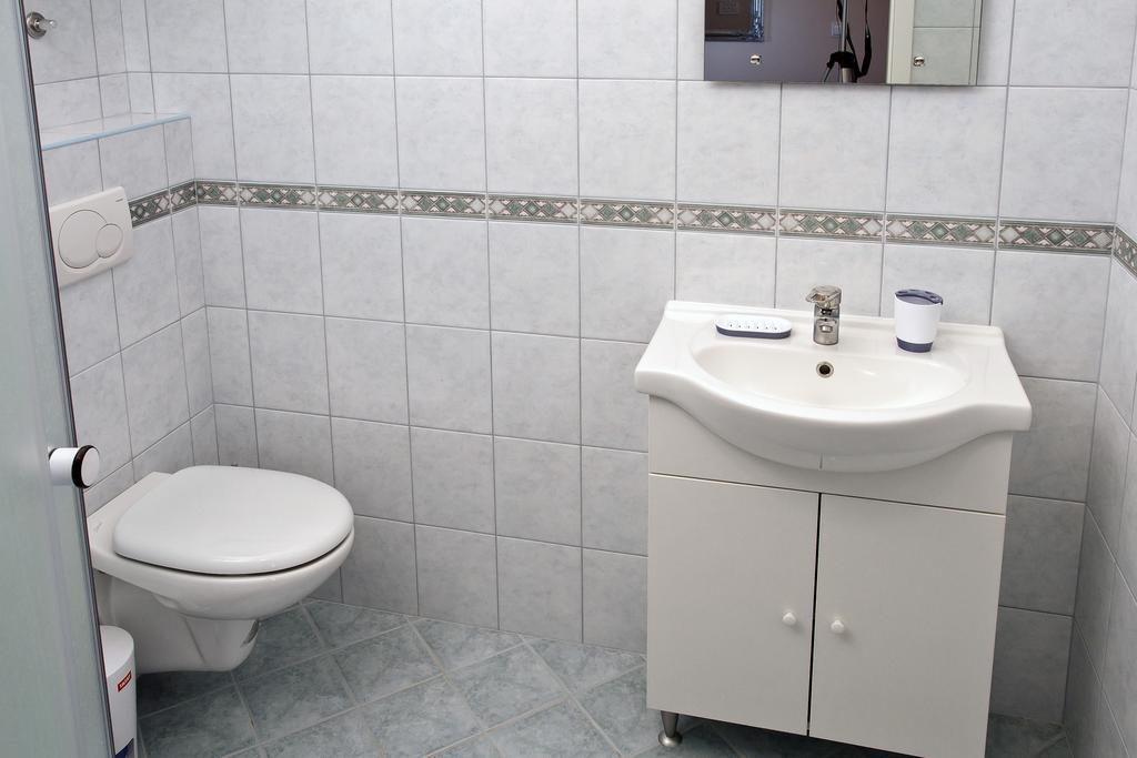 Apartment Parlov Rogoznica  Bilik gambar